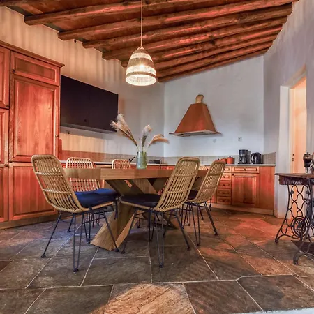 Vrissi * Apollonia (Sifnos)