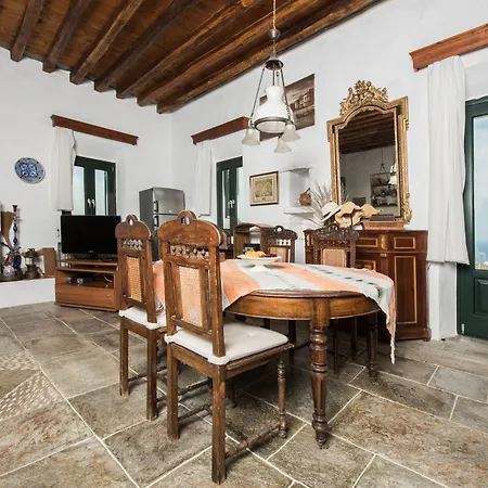 Holiday home Vrissi Apollonia (Sifnos)