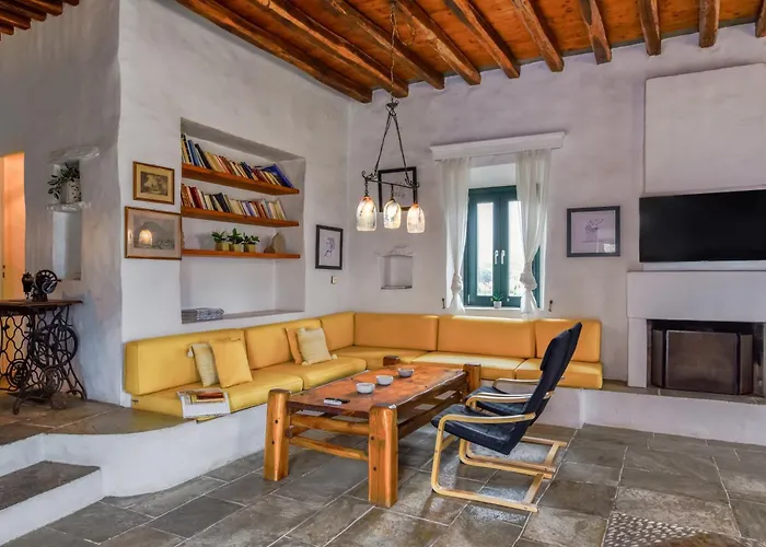 Semesterbostad Vrissi