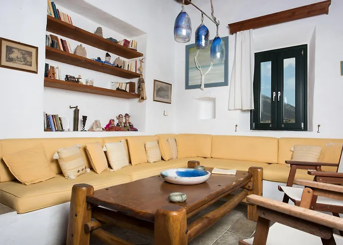 Vrissi Semesterbostad *