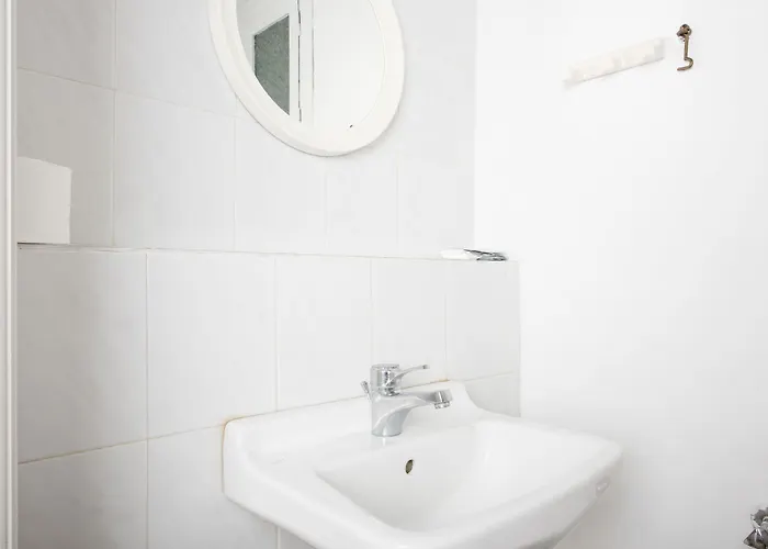 Semesterbostad Vrissi *