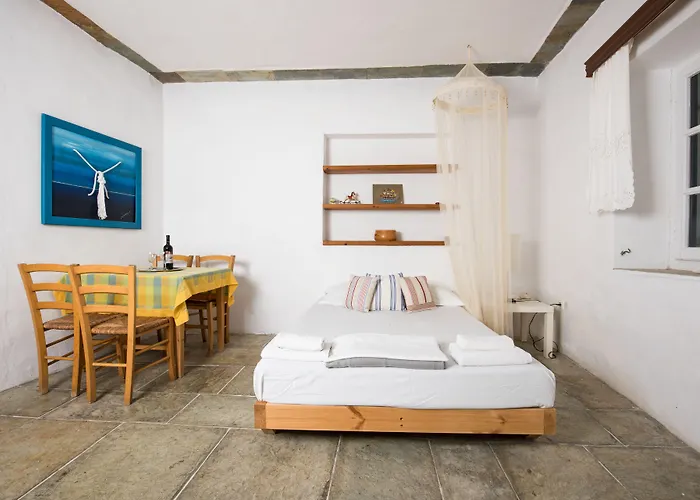 Semesterbostad Vrissi Apollonia