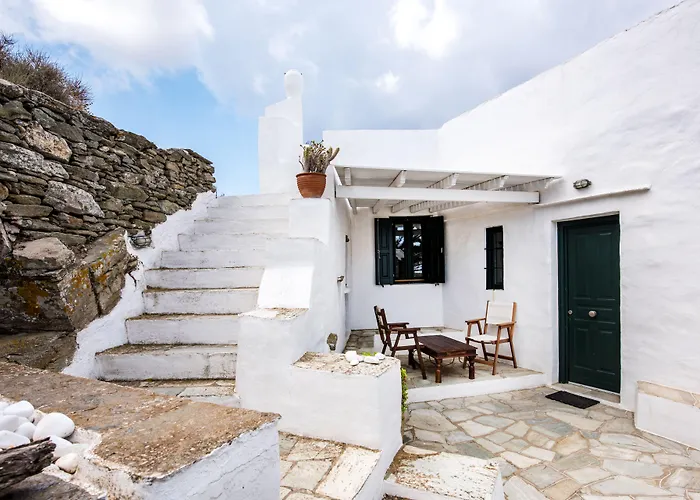 Semesterbostad Vrissi